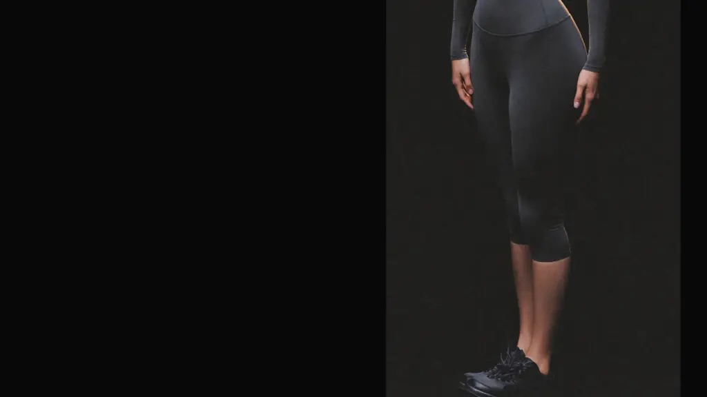 정강이와 종아리, 러닝화를 신은 다리 — 신스플린트 자가진단